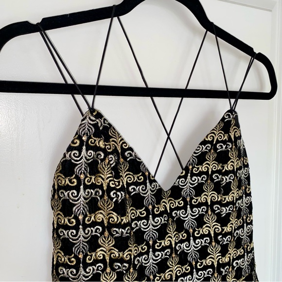 Alice + Olivia Embellished Velvet Cocktail Dress WITH POCKETS, size 4 - Picture 2 of 13